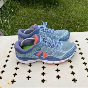 New Balance 860v6